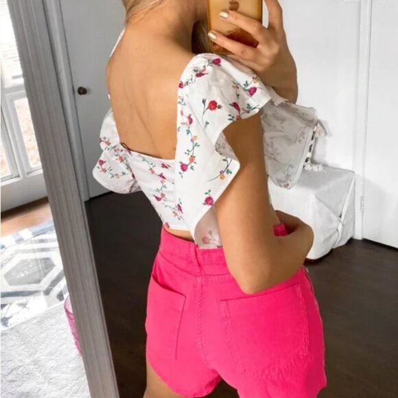 NEW Zara Crop top with Flutter Sleeves, Size M - Picture 2 of 16